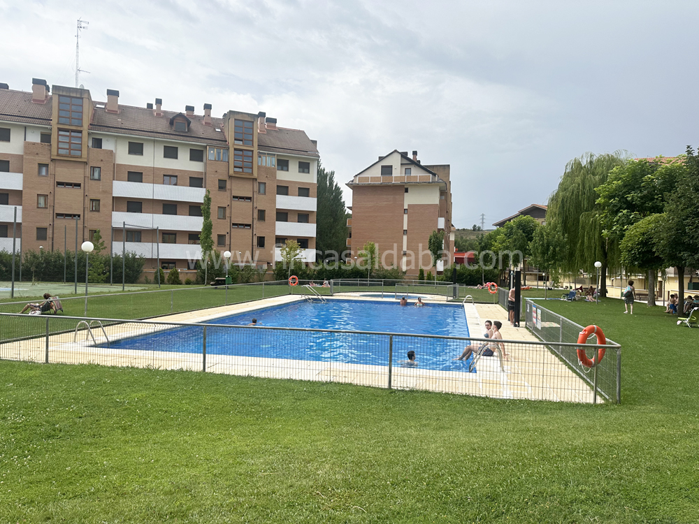 ALQUILER DE TEMPORADA SKI EN CALLE SABIÑANIGO